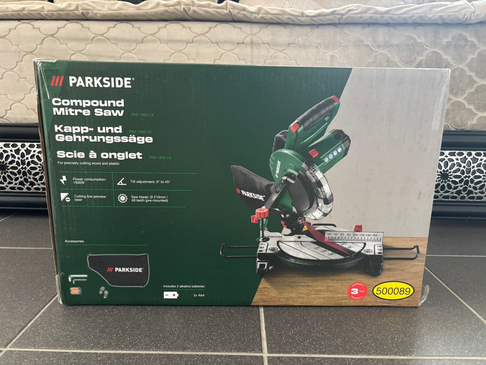Parkside Afkortzaag PKS 1500 C4, Bricolage & Construction, Outillage | Scies mécaniques, Enlèvement, Neuf, Scie à onglet