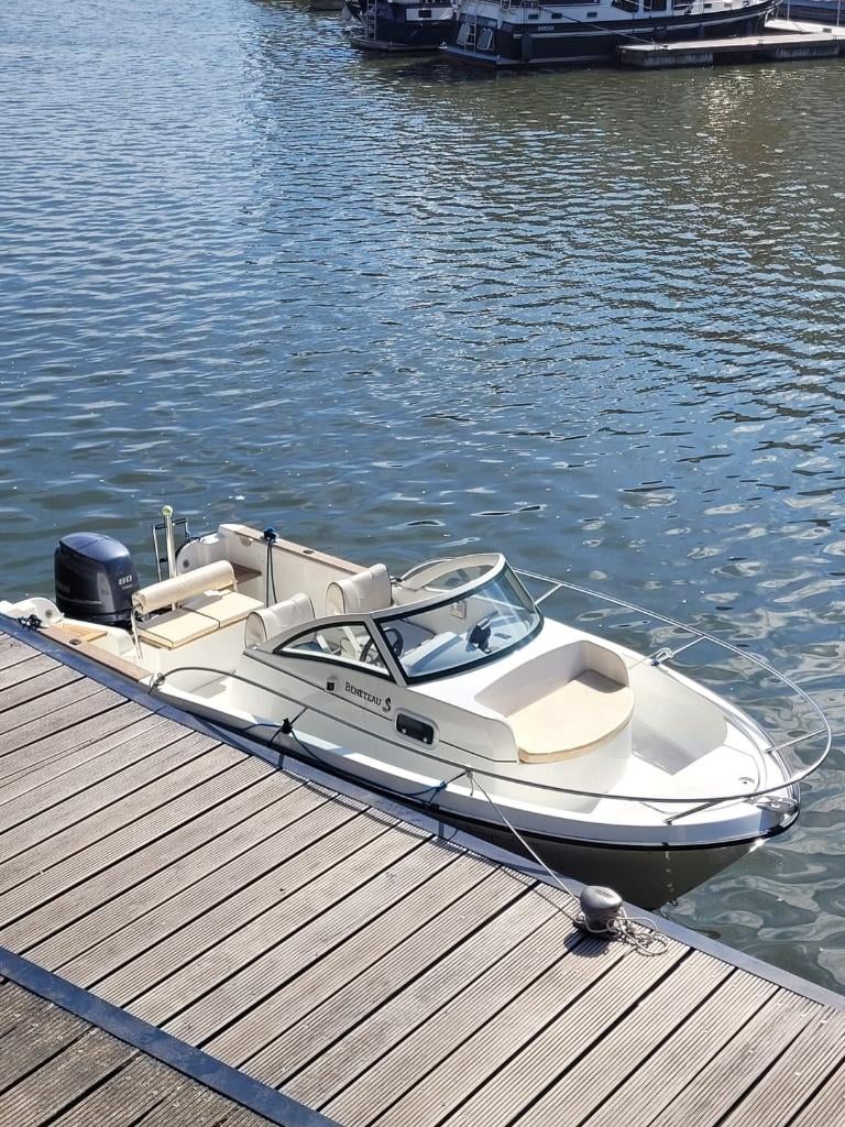 Perfecte watersportboot Beneteau 80pk Yamaha motor, Watersport en Boten, Ophalen, Gebruikt, 50 pk of meer, Snelvarend
