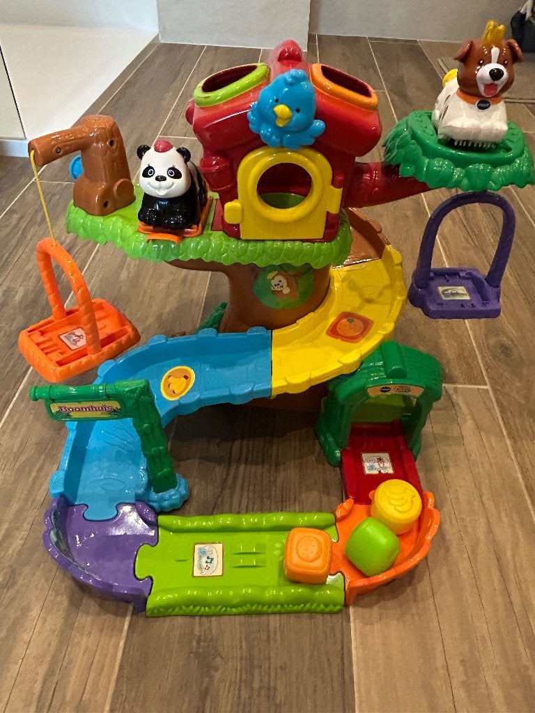Vtech zoef zoef dieren boomhut, Ophalen, Zo goed als nieuw, 6 maanden tot 2 jaar
