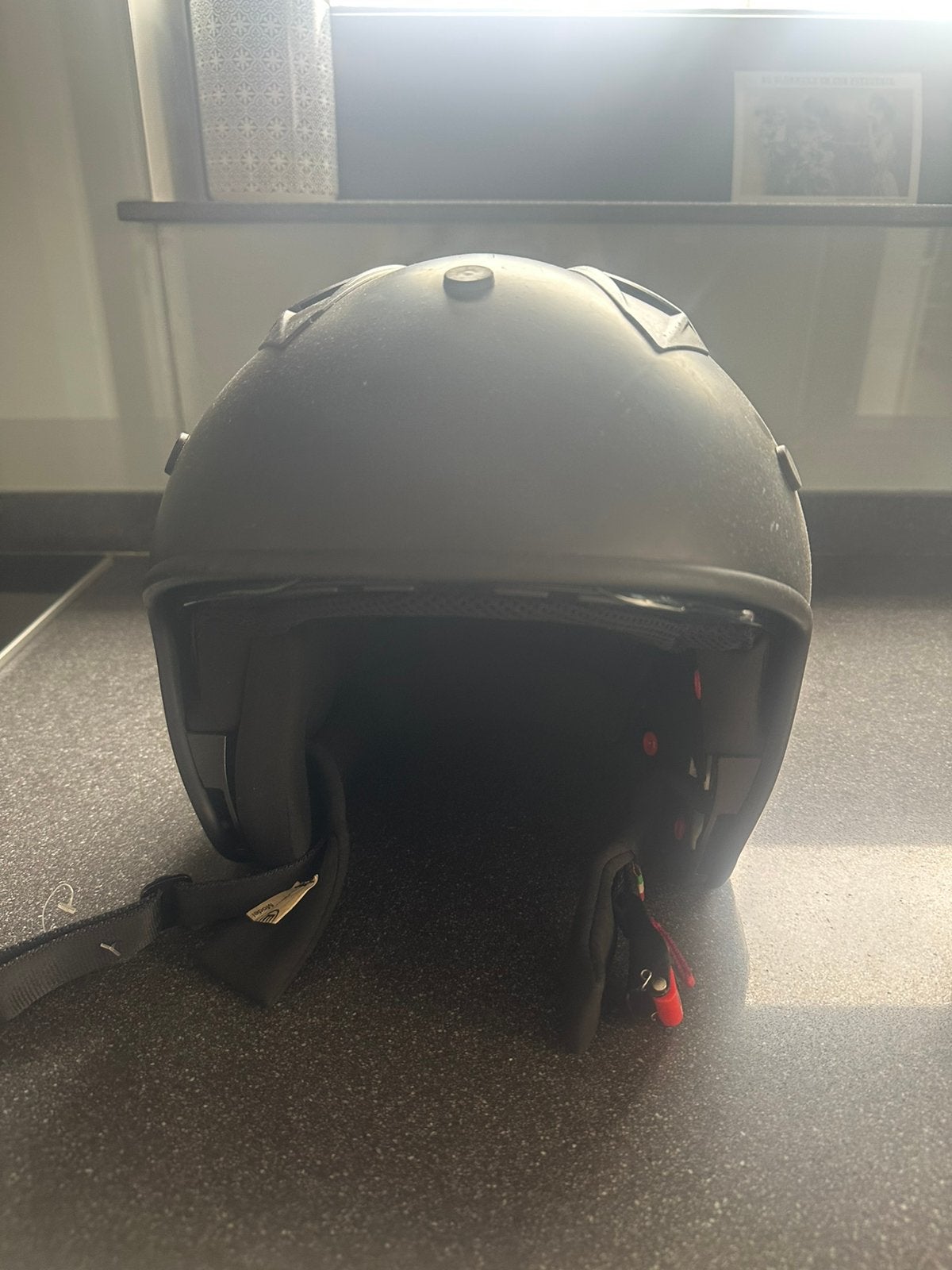 Scooter helm vito, Fietsen en Brommers, Brommerhelmen, Ophalen, Zo goed als nieuw