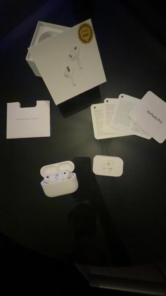 AirPods Pro 3, Comme neuf, Apple, Blanc, Intra-auriculaires (Earbuds)