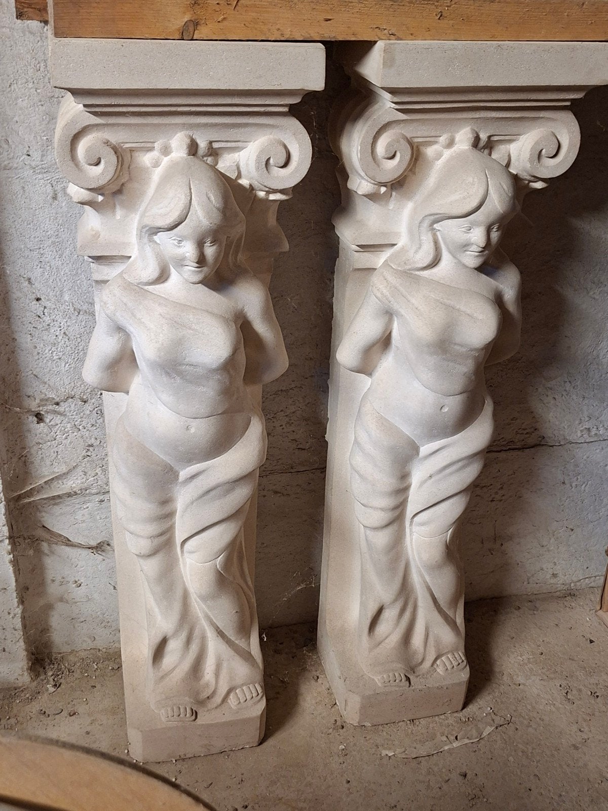 Witte beelden, Ophalen