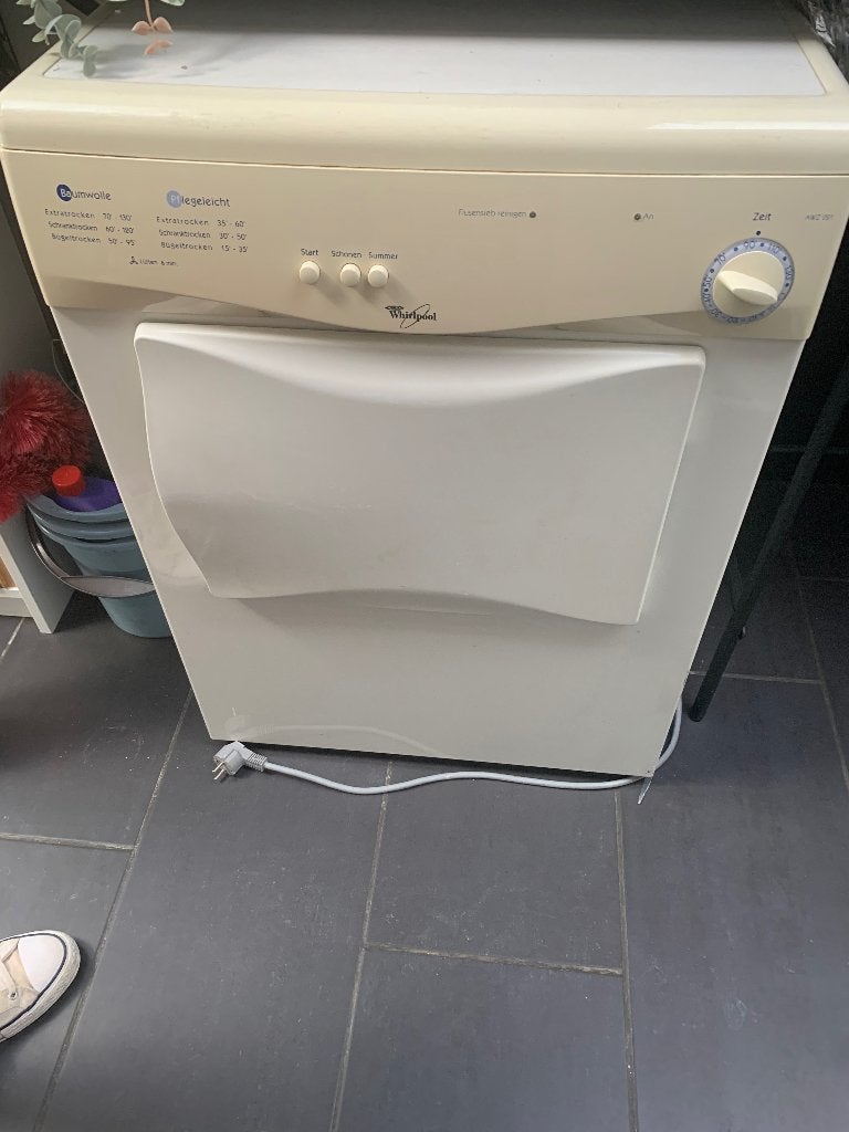 Droogkast, Ophalen