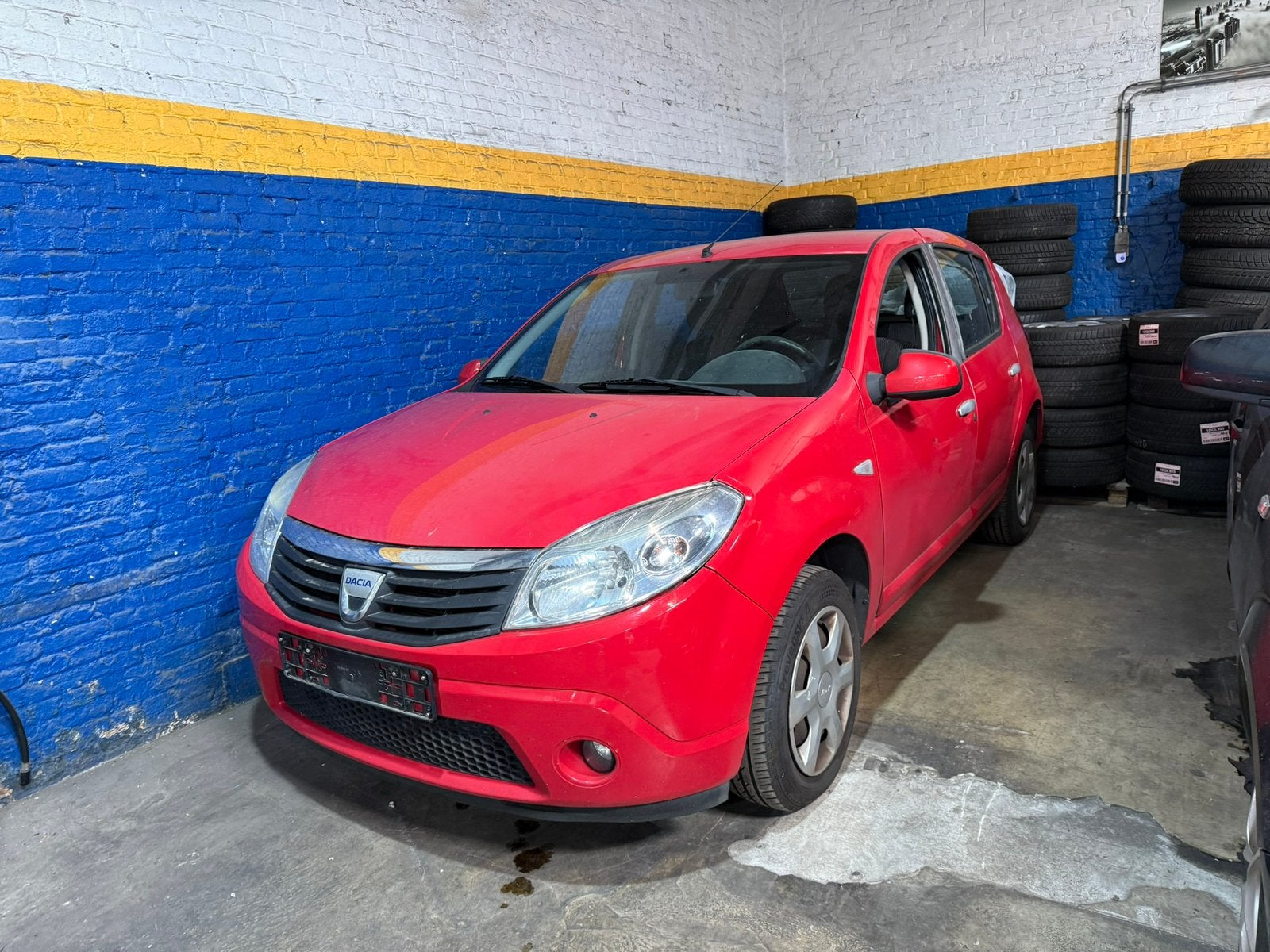 DACIA SANDERO/1.2 ESSENCE/PANNE MOTEUR/PAS DE DÉMARRAGE, Autos, Dacia, Rouge, Euro 5, Achat, Boîte manuelle