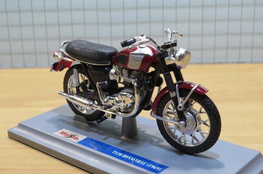 Triumph T120 Bonneville 1:18 los, Enlèvement ou Envoi, Neuf, Moteur, Maisto