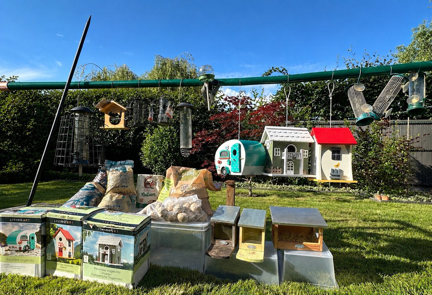 Lot mangeoires oiseaux & écureuils & nourriture oiseaux: 60€, Enlèvement, Comme neuf