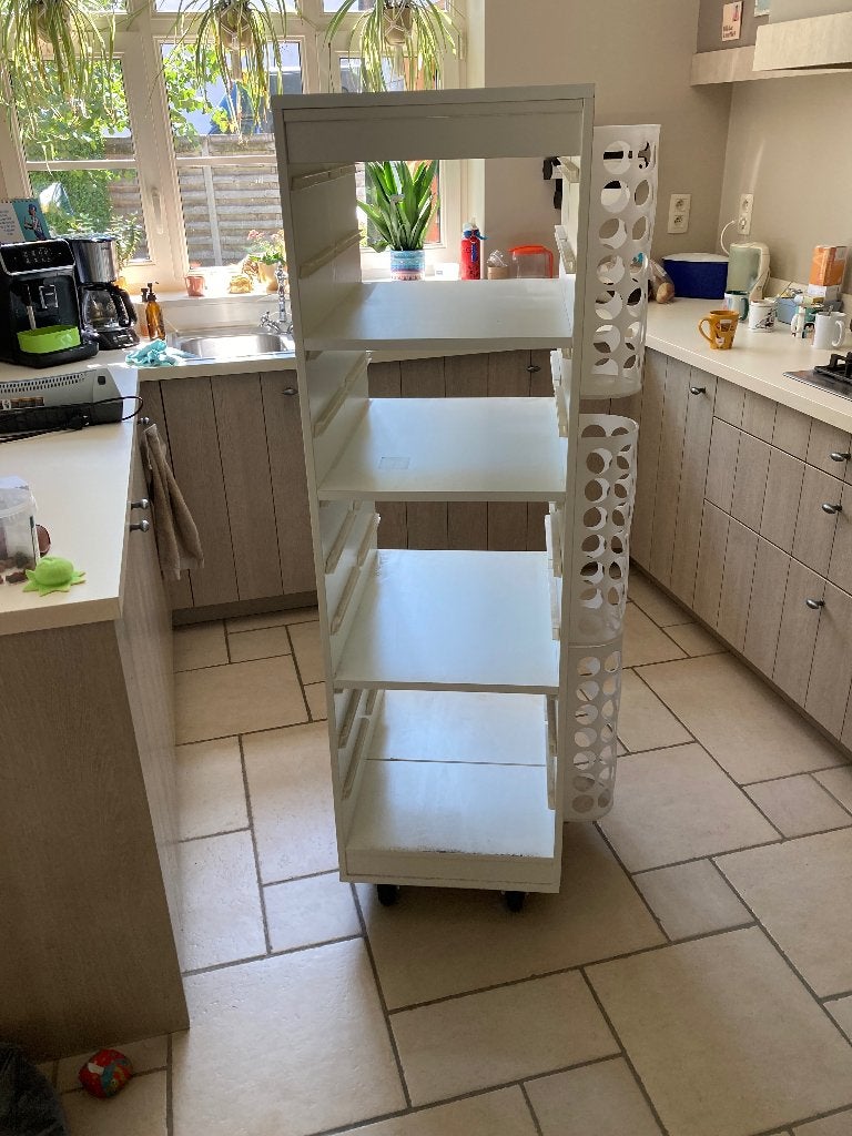 Kast, Ophalen, Overige materialen, Minder dan 50 cm, Gebruikt