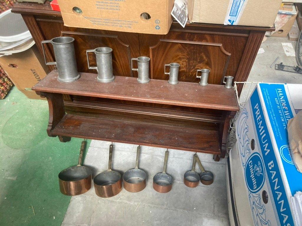 Wandmeubel met koper pannen en tinnen potjes, Antiek en Kunst, Antiek | Brons en Koper, Ophalen, Koper