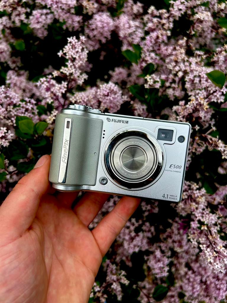 Vintage Tesed & Working Fujifilm Finepix E500 With XD-Card, Audio, Tv en Foto, Fotocamera's Digitaal, Ophalen of Verzenden, Zo goed als nieuw