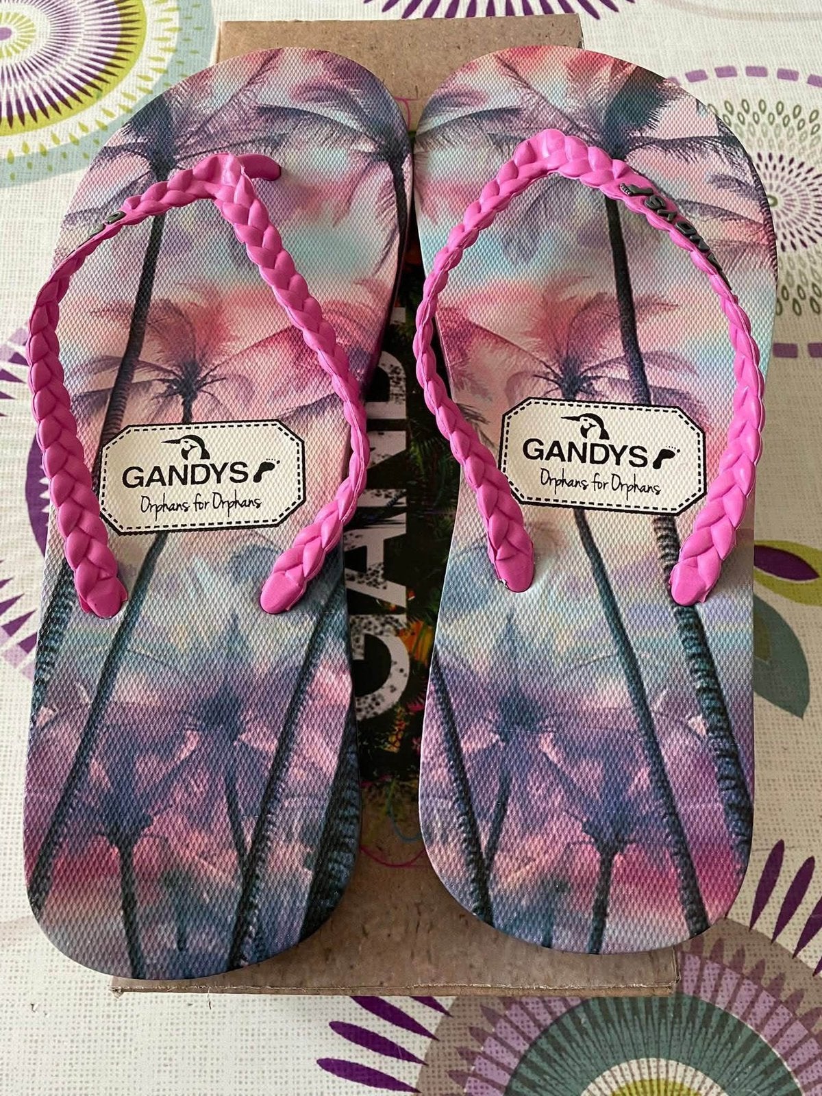 Tongs Gandys Palm Tree Paradise Pink P : UK 4-5  37/38, Enlèvement ou Envoi, Comme neuf