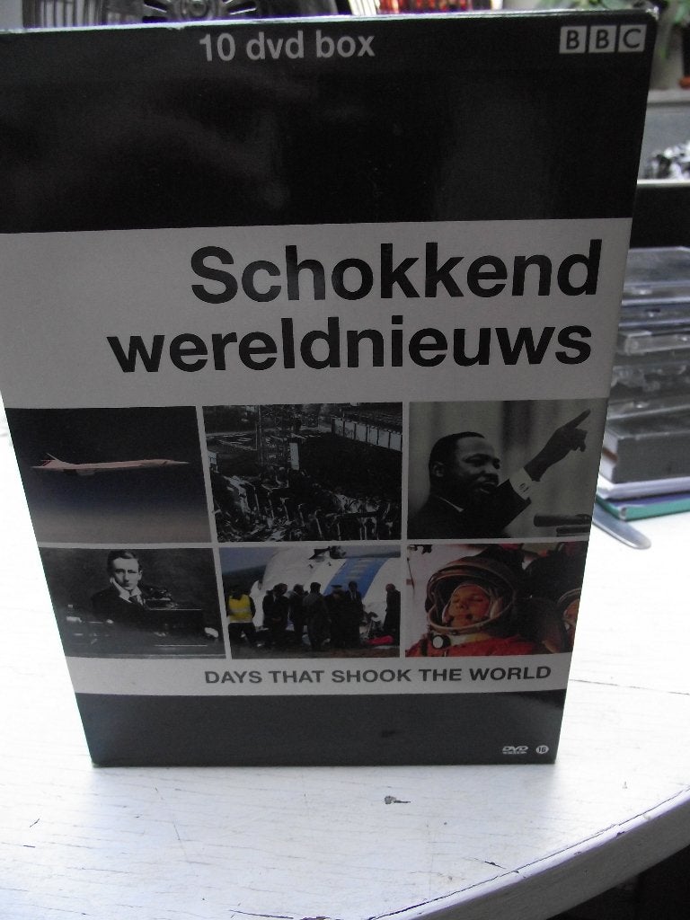 dvd - docu pc cd -films enz (als nieuw), Ophalen, Vanaf 16 jaar, Oorlog of Misdaad, Nederlands
