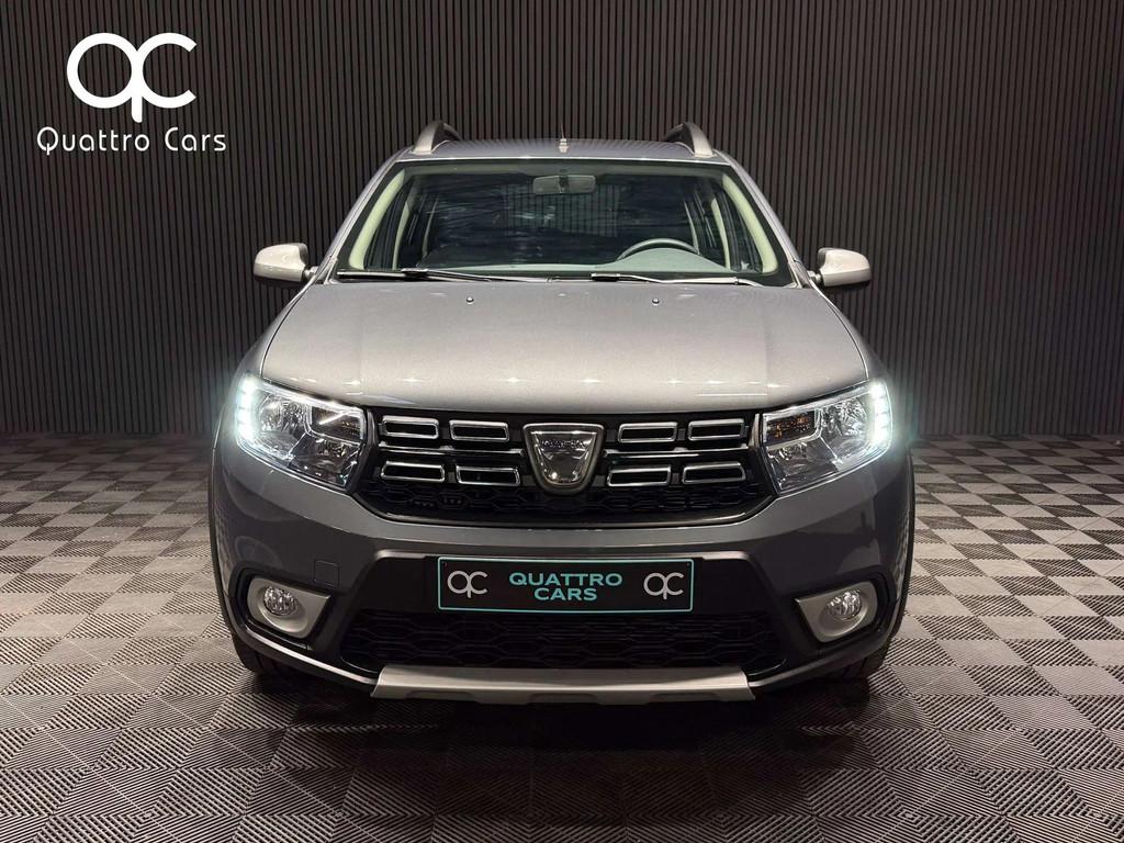 Dacia SANDERO Stepway 0.9 TCe - 1ere Main - Car play - Clim, Argent ou Gris, Achat, Euro 6, Entreprise