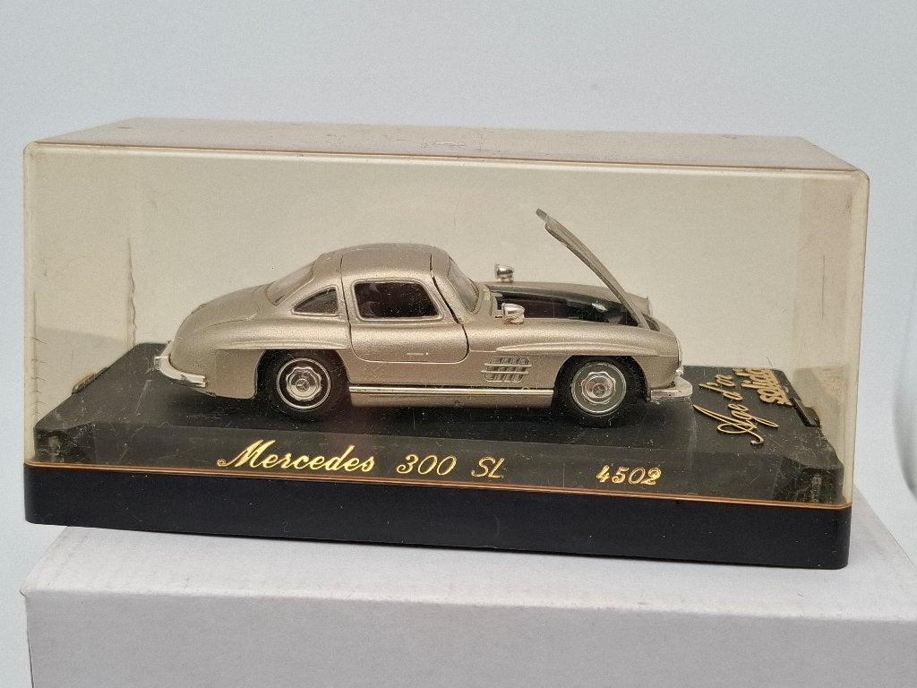 Mercedes-Benz 300SL - Solido 1/43, Verzenden, Zo goed als nieuw, Auto, Solido