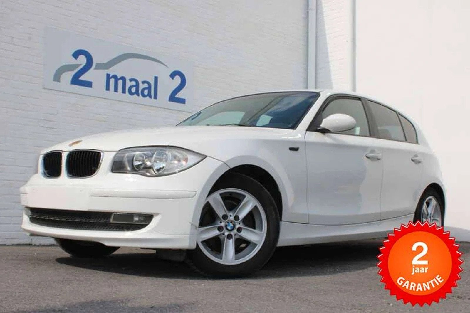 BMW 1 Serie 116 Airco inclusief 2 JAAR garantie! (bj 2008), Auto's, BMW, 1596 cc, 1 Reeks, Gebruikt, Zwart