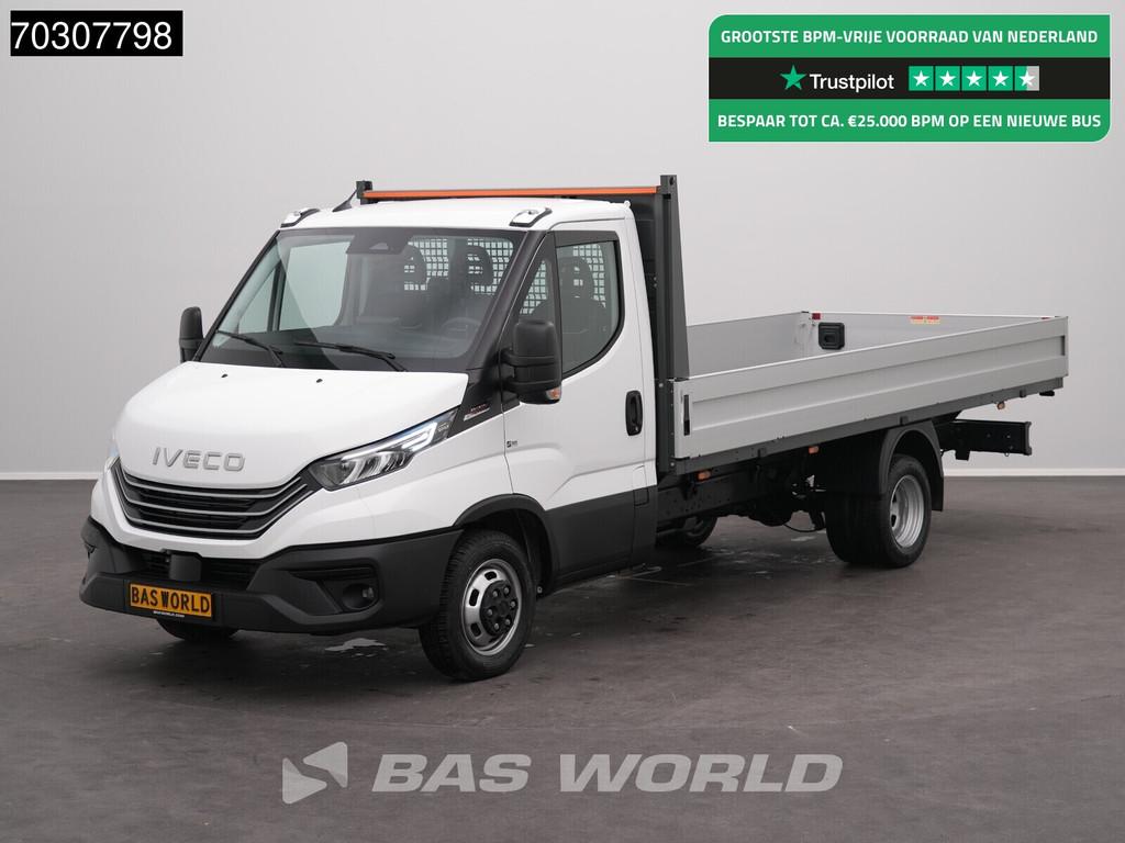 Iveco Daily 35C21 3.0L Automatic Open Box 210HP Dual Tyres A, Auto's, Bestelwagens en Lichte vracht, Stof, Euro 6, 4 cilinders