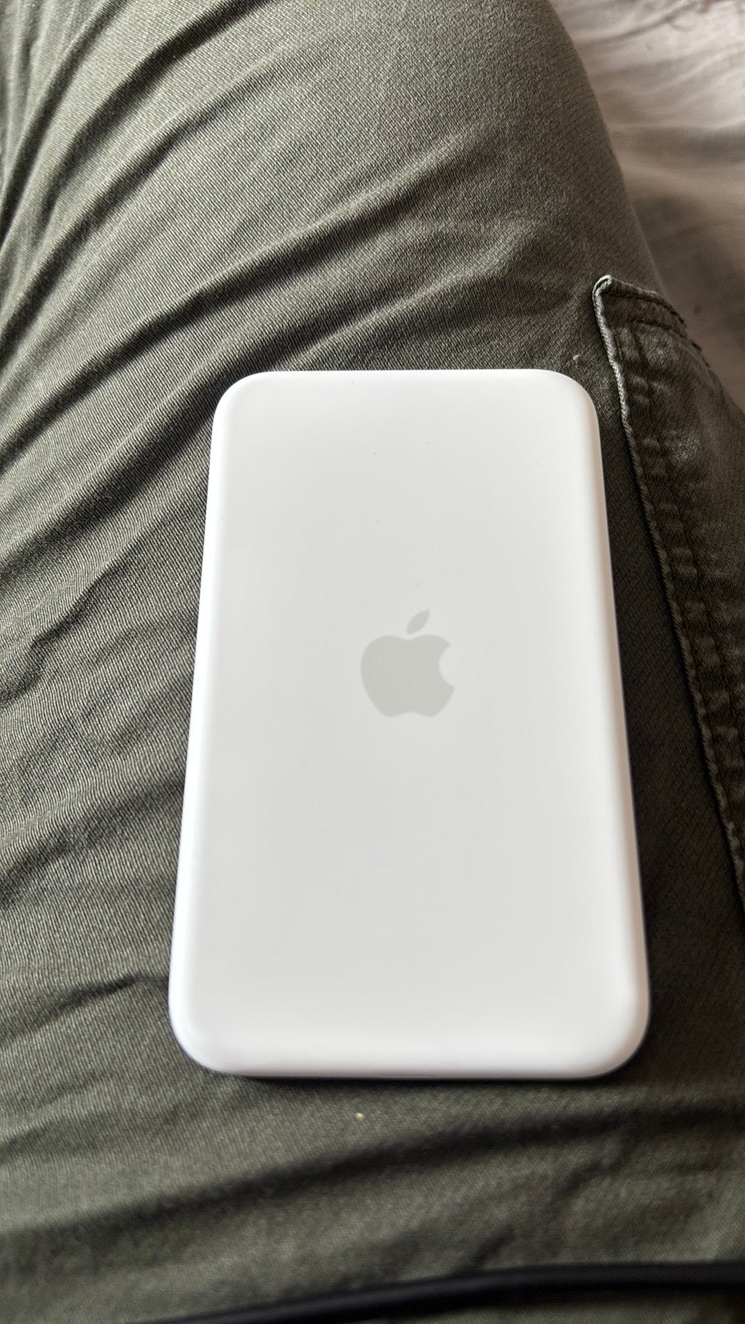 Magsafe powerbank iphone, Télécoms, Batteries externes, Enlèvement, Comme neuf