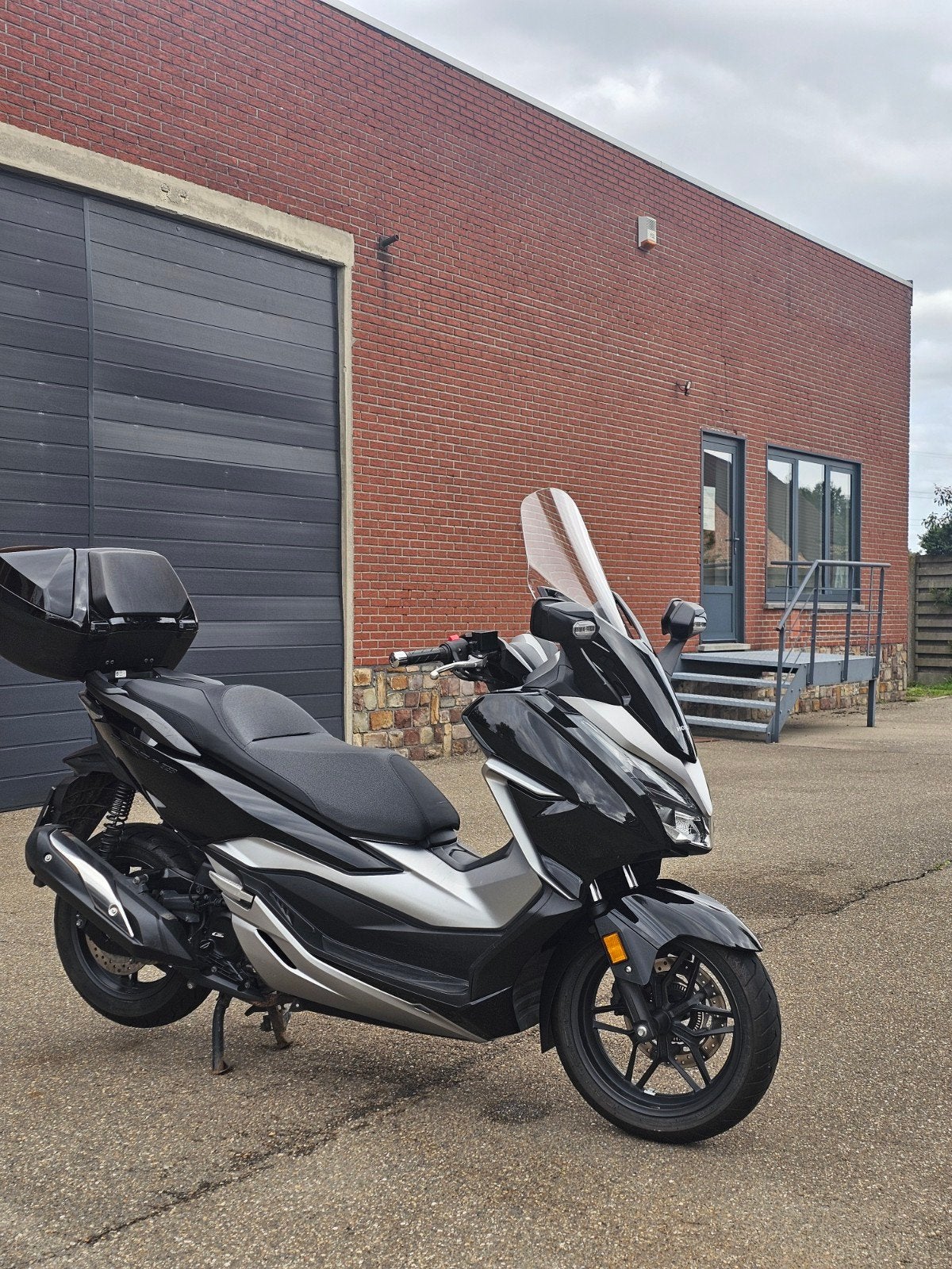 🔥honda Forza 300 2021 🔥+ 1 jaar garantie, Motoren, Scooter, Nieuw, Bedrijf, ABS