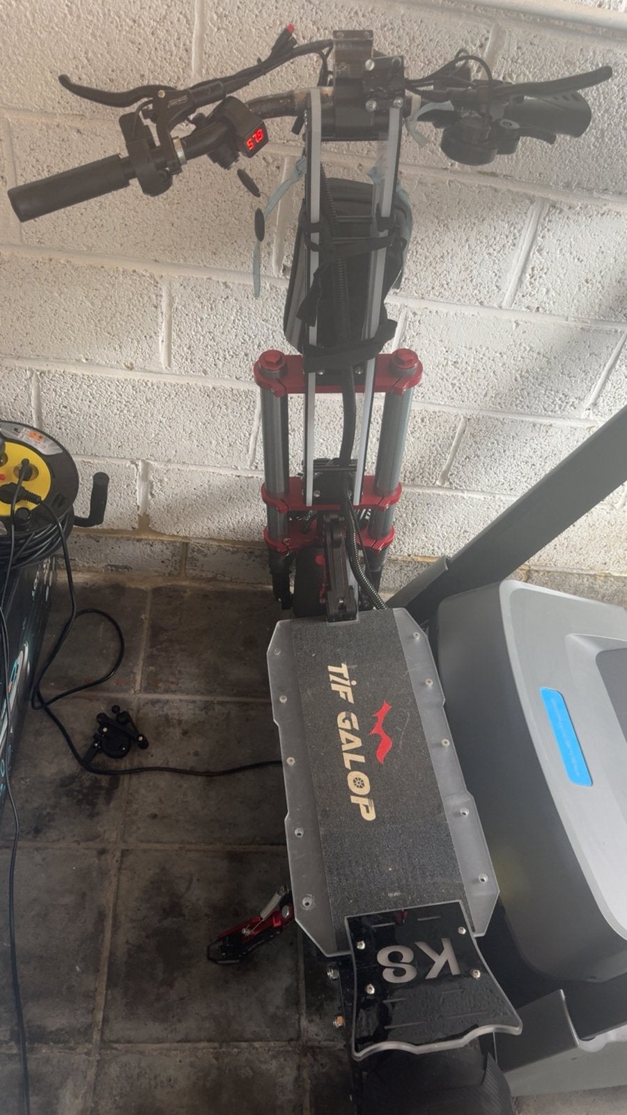 Elektrische step Tifgalop K8 ( stuur moet gemaakt worden ), Ophalen, Gebruikt, Elektrische step (E-scooter)