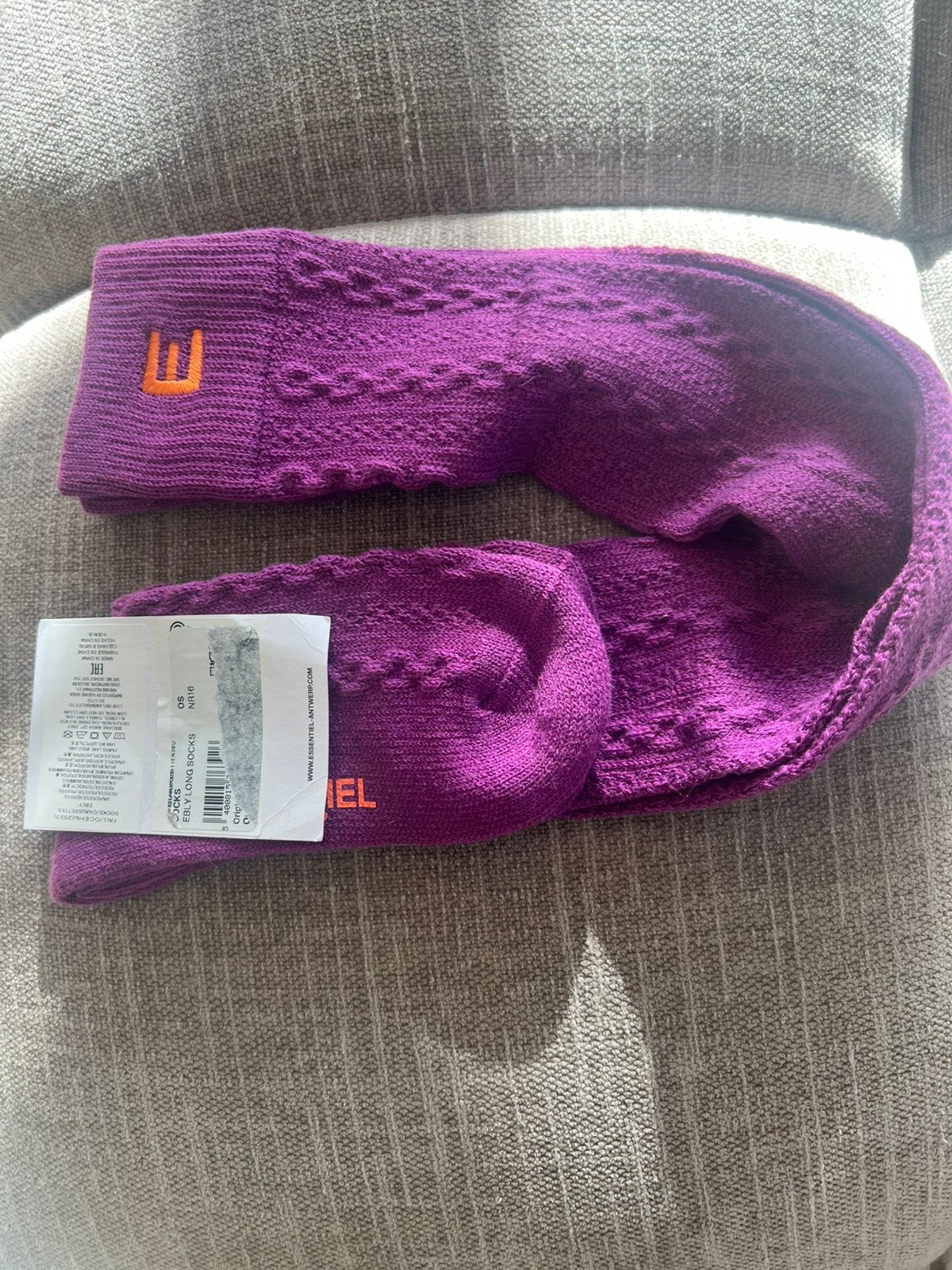 Essentiel antwerp nieuwe sokken, Vêtements | Femmes, Enlèvement ou Envoi, Neuf