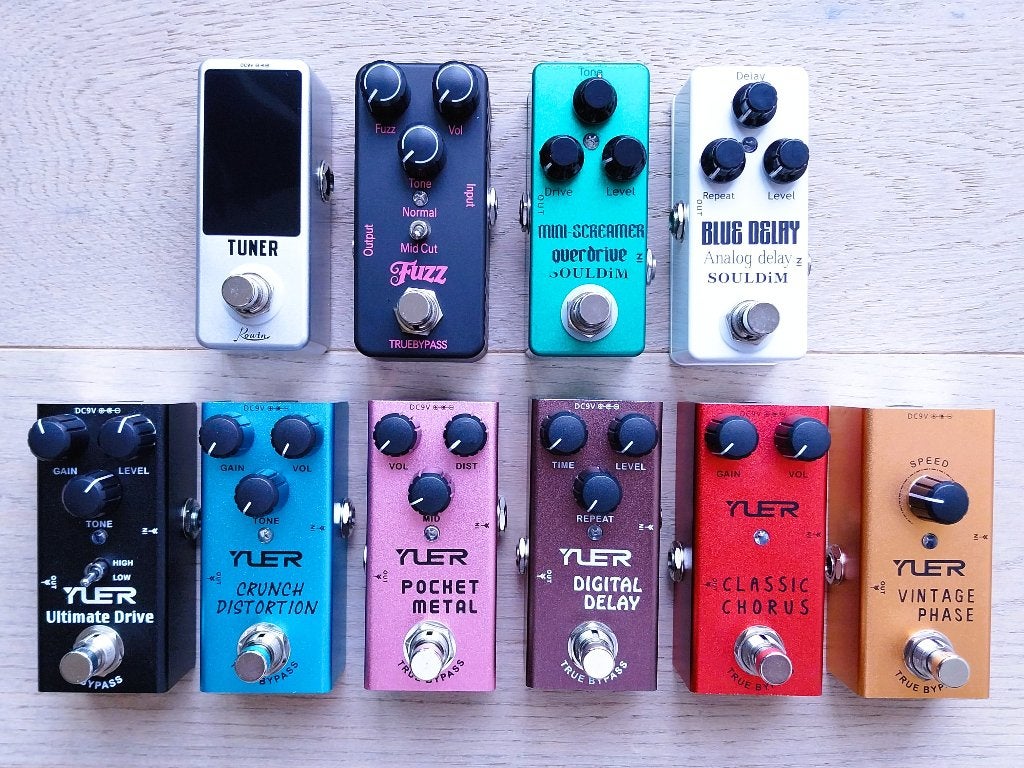 Gitaar effect pedalen + Patchkabels + Footswitch Toppers, Ophalen of Verzenden, Zo goed als nieuw, Chorus