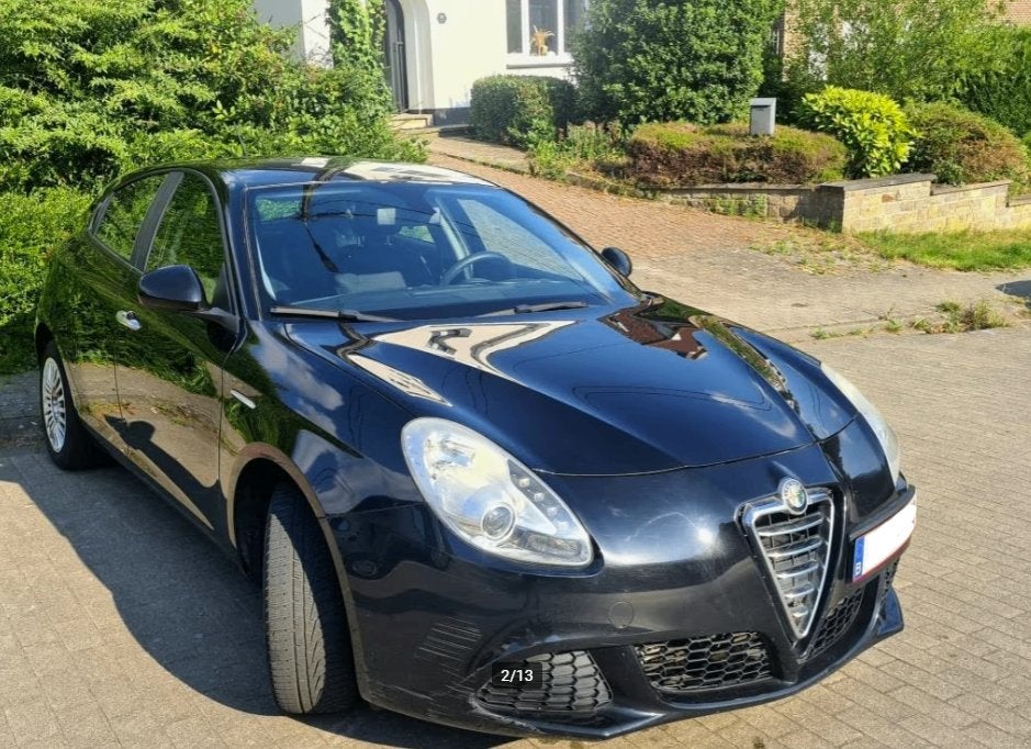 Alfa Romeo Giulietta 1.4 Essence – 2014 – 77 kW, Euro 5, 4 portes, Boîte manuelle, Entretenue par le concessionnaire