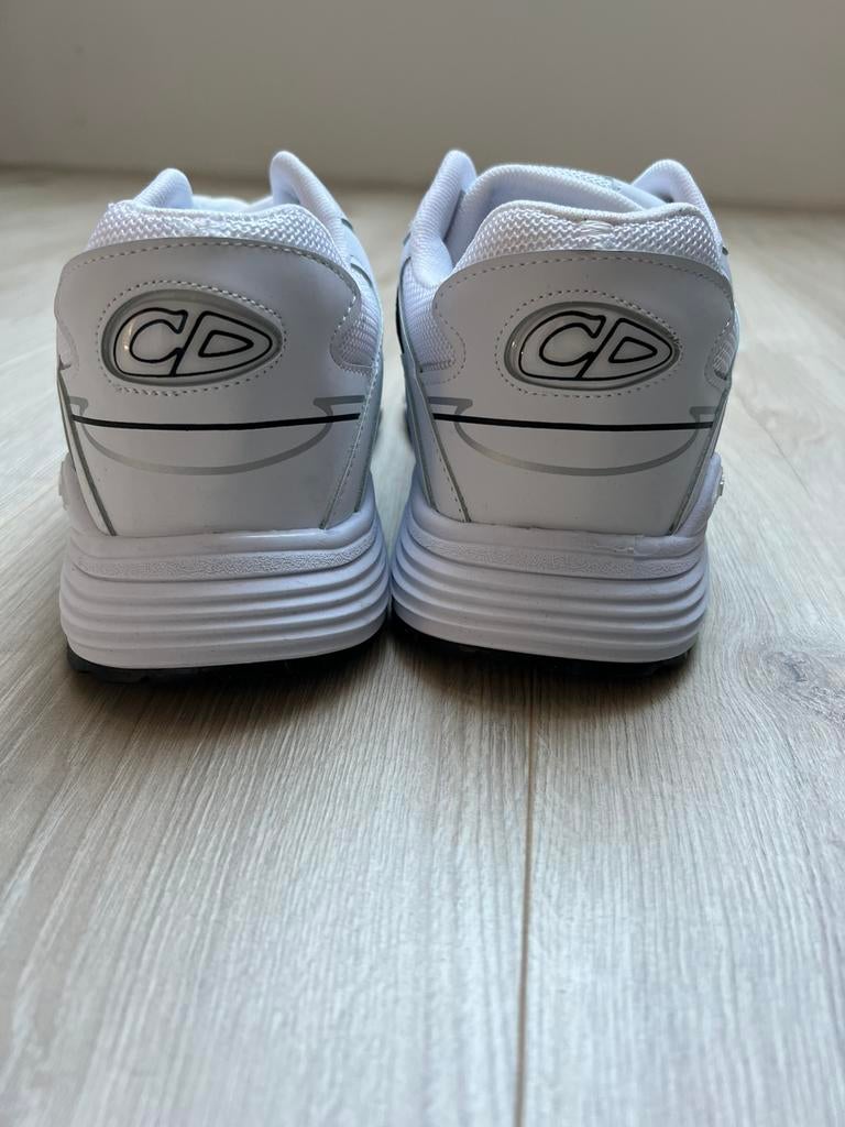 Dior B30 Sneakers White & Gray – Maat 43 – Zeer goede staat, Vêtements | Hommes, Chaussures, Enlèvement ou Envoi, Comme neuf, Blanc