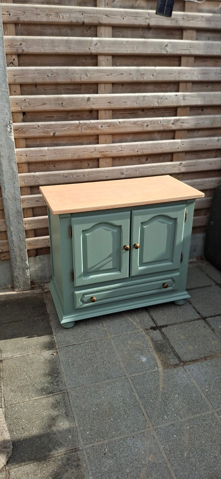 Gerenoveerd vintage kastje – saliegroen / naturel hout, Huis en Inrichting, Kasten | Overige, Ophalen, Zo goed als nieuw