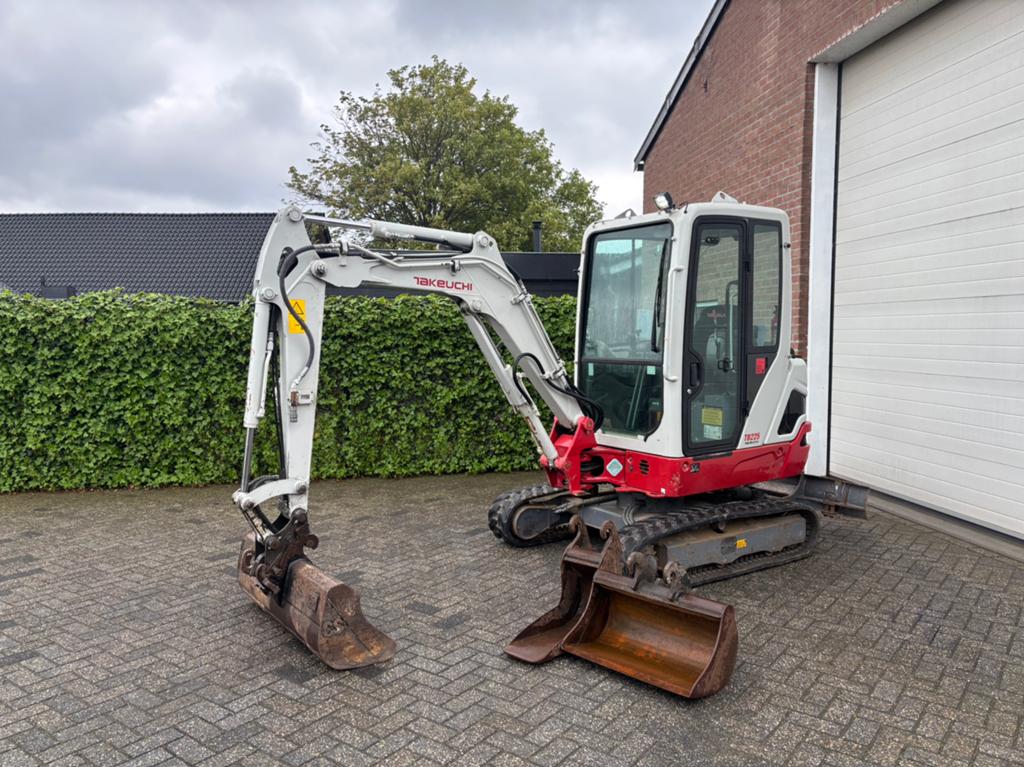 Takeuchi TB225 Minigraver graafmachine Top machine!, Ophalen