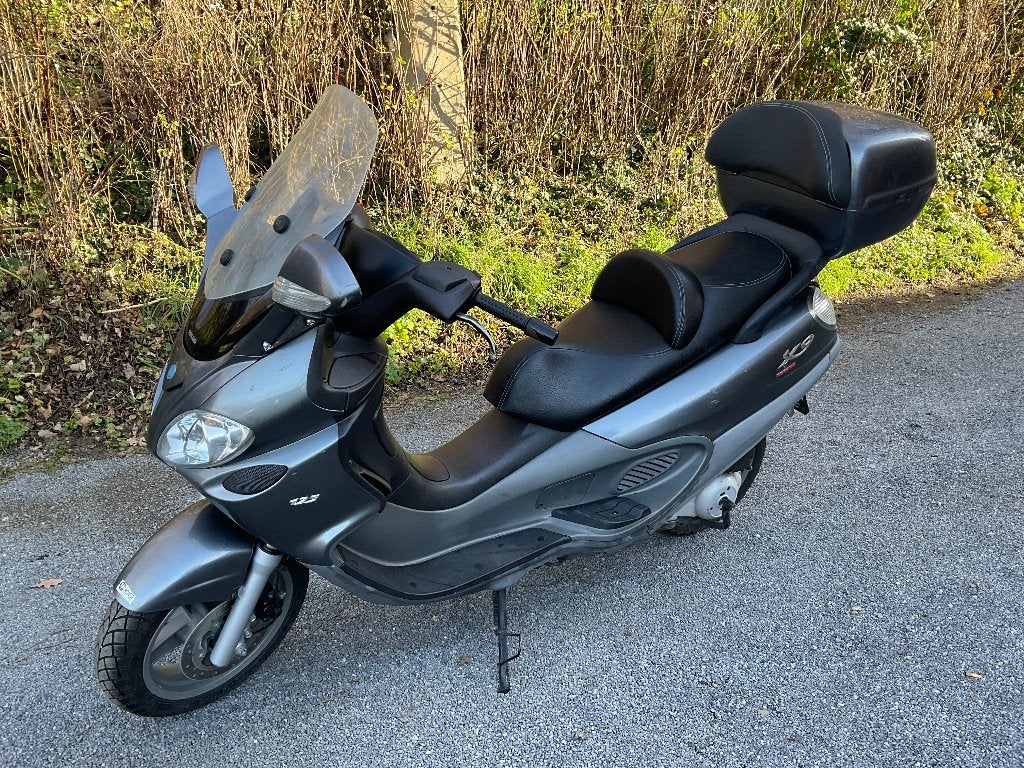 Piaggio 125cc, Fietsen en Brommers, Scooters | Piaggio, Ophalen, Gebruikt, Overige modellen, Klasse A (25 km/u)