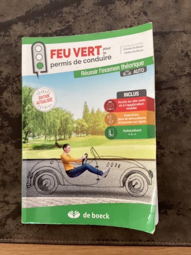 Livre feu vert voiture 12/2025, Enlèvement, Utilisé, Général, Divers