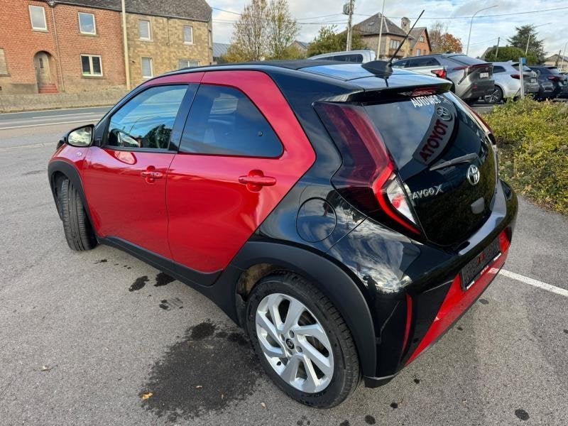 Toyota Aygo 1.0L CVT X Air pulse, Autos, Rouge, https://public.car-pass.be/vhr/5fce8323-b512-4bf4-9908-a7b1d56aaf03, Achat, 998 cm³