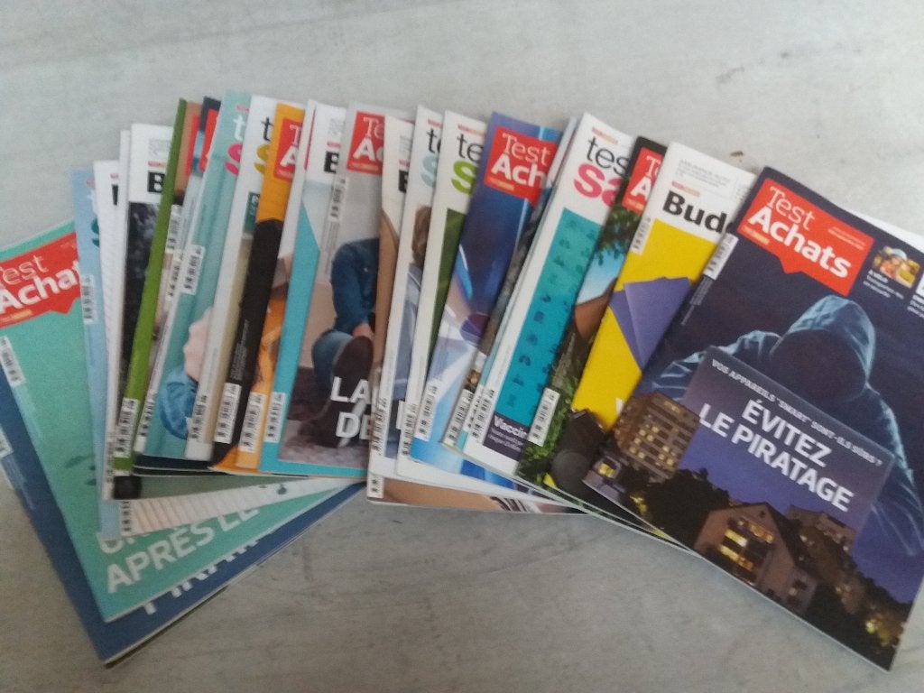 Lot 32 numéros de Test Achat, Livres, Enlèvement ou Envoi, Utilisé, Autres types