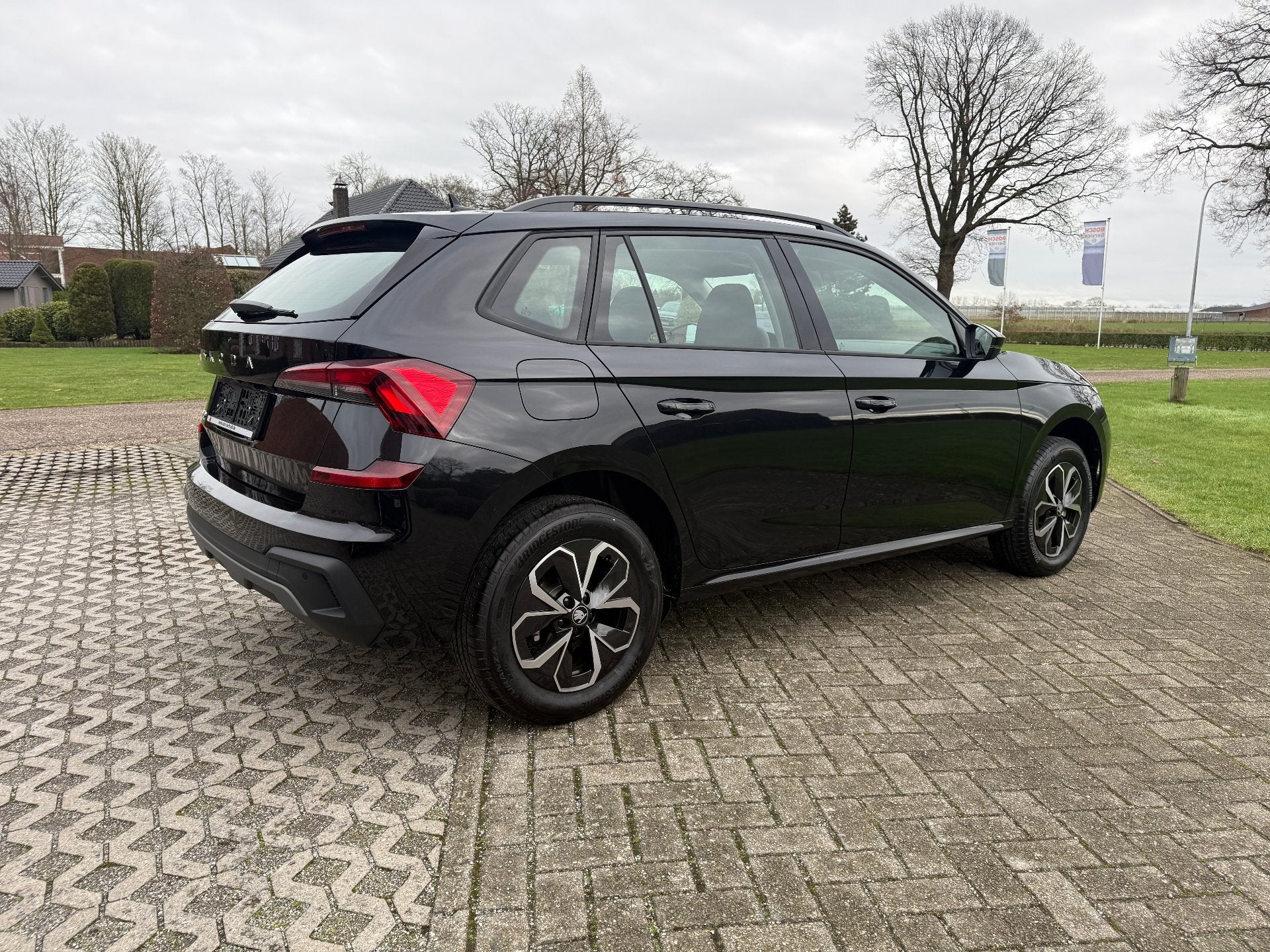 Skoda Kamiq Family 1.0 TSI DSG - GPS / LED / CAMERA / CRUISE, Auto's, Automaat, Stof, 116 pk, 620 kg