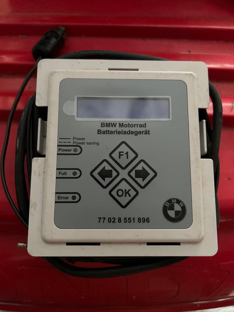 Chargeur BMWFR800, Motoren, Accessoires | Overige, Ophalen of Verzenden, Zo goed als nieuw