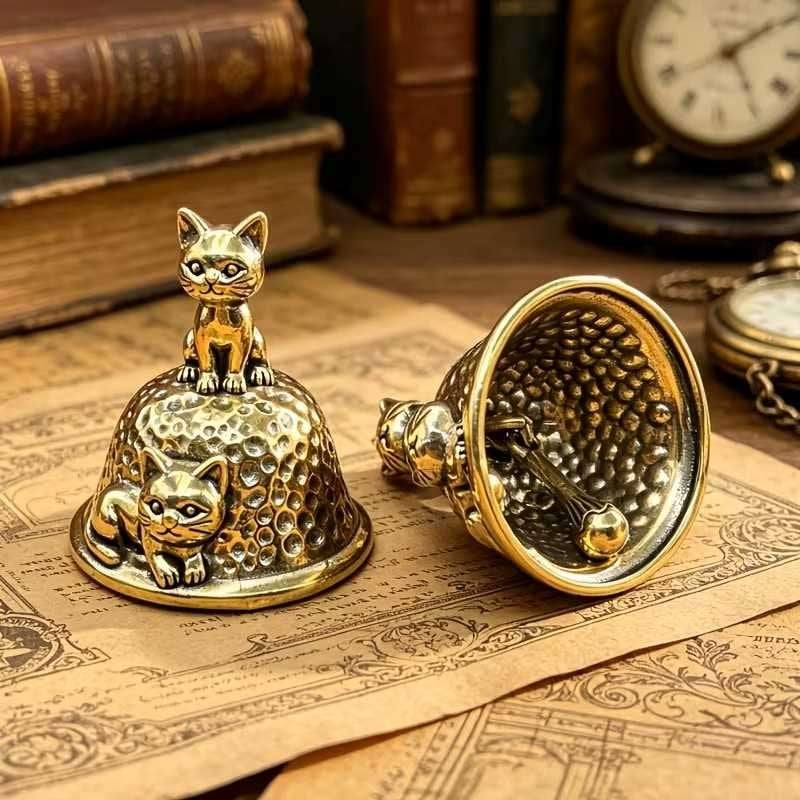 Clochette avec Chaton en laiton., Collections, Enlèvement ou Envoi, Neuf, Chien ou Chat, Statue ou Figurine