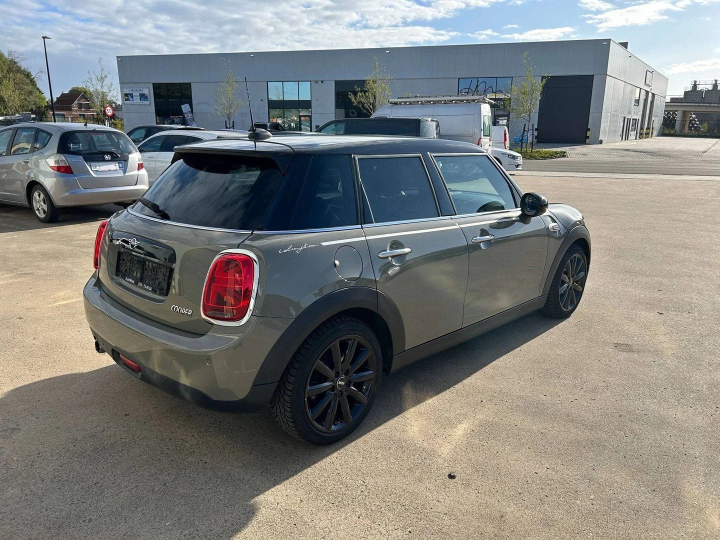 MINI Cooper Mini 1.5 Cooper (bj 2018), Mini, Zilver of Grijs, Benzine, 1499 cc