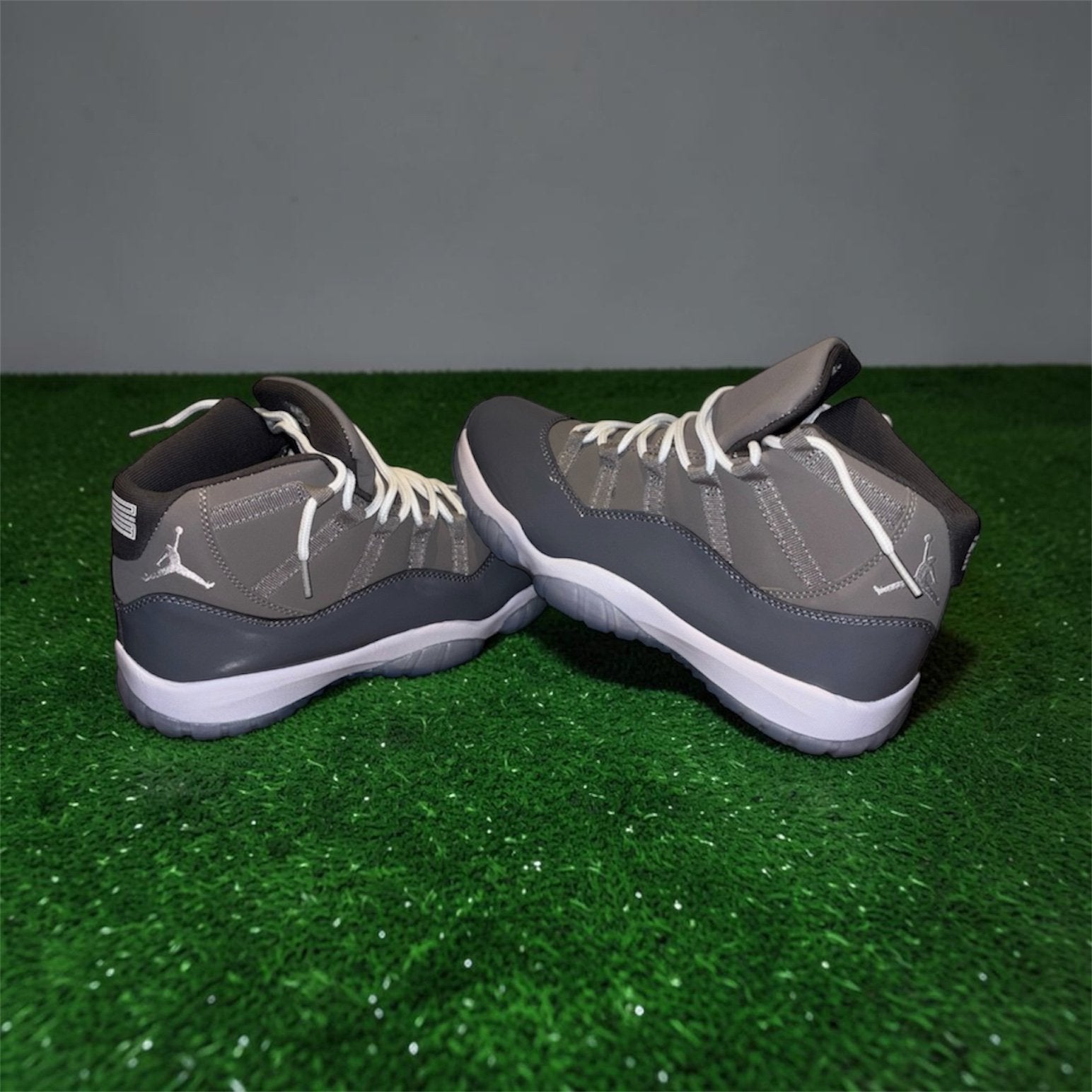 Air Jordan 11 “Cool Grey”, Verzenden, Zo goed als nieuw, Overige kleuren