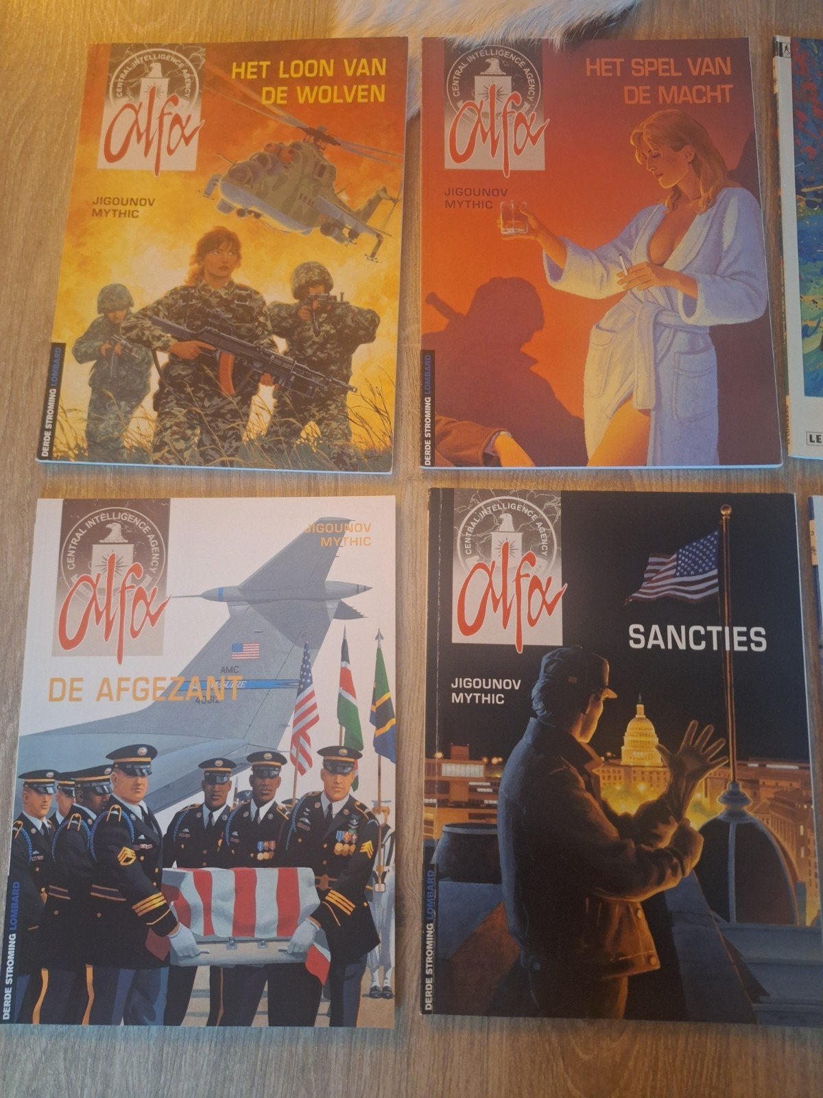 lot van 8 strips alfa, Ophalen of Verzenden
