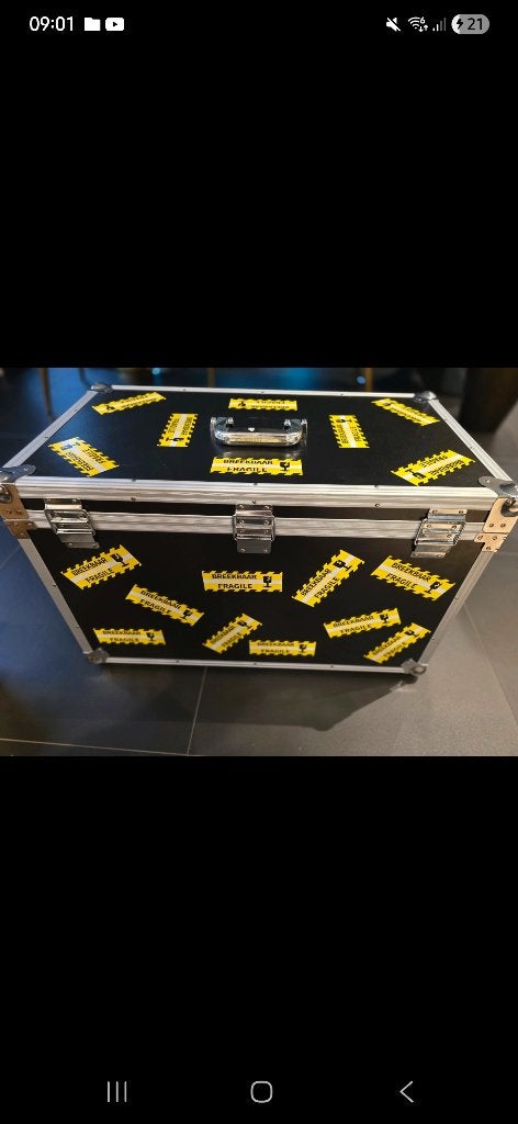 Universele flightcase - zeer mooie staat 43 x 38 x 68 cm, Handtassen en Accessoires, Koffers, Ophalen, Zo goed als nieuw, 60 tot 70 cm