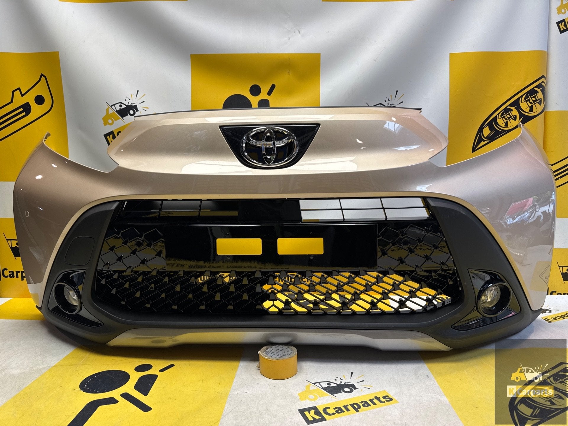Pare-chocs avant d'origine Toyota Aygo X 52119-OH19 PDC comp, Info@fabrikant.eu, Fabrikant BV, Pare-chocs, Fabrikantstraat 1
1000 AA  Amsterdam, NL