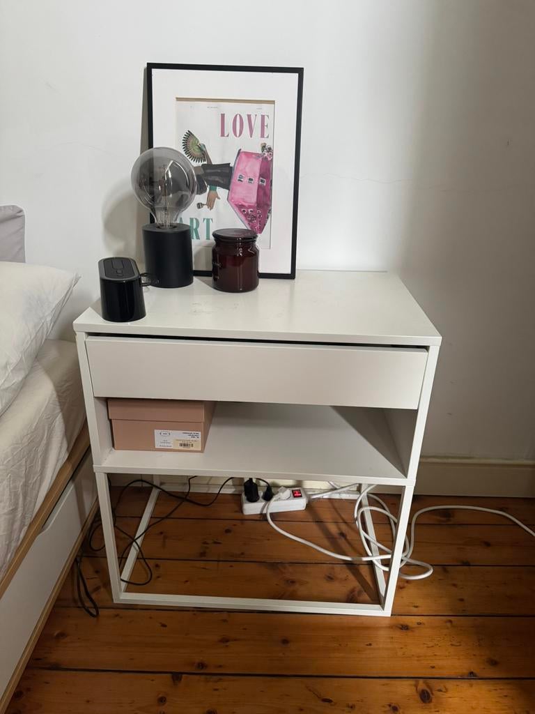 Vikhammer nachtkastje IKEA, Ophalen, Gebruikt