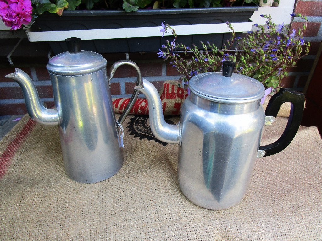 2 Oude koffiekannen, Ophalen of Verzenden