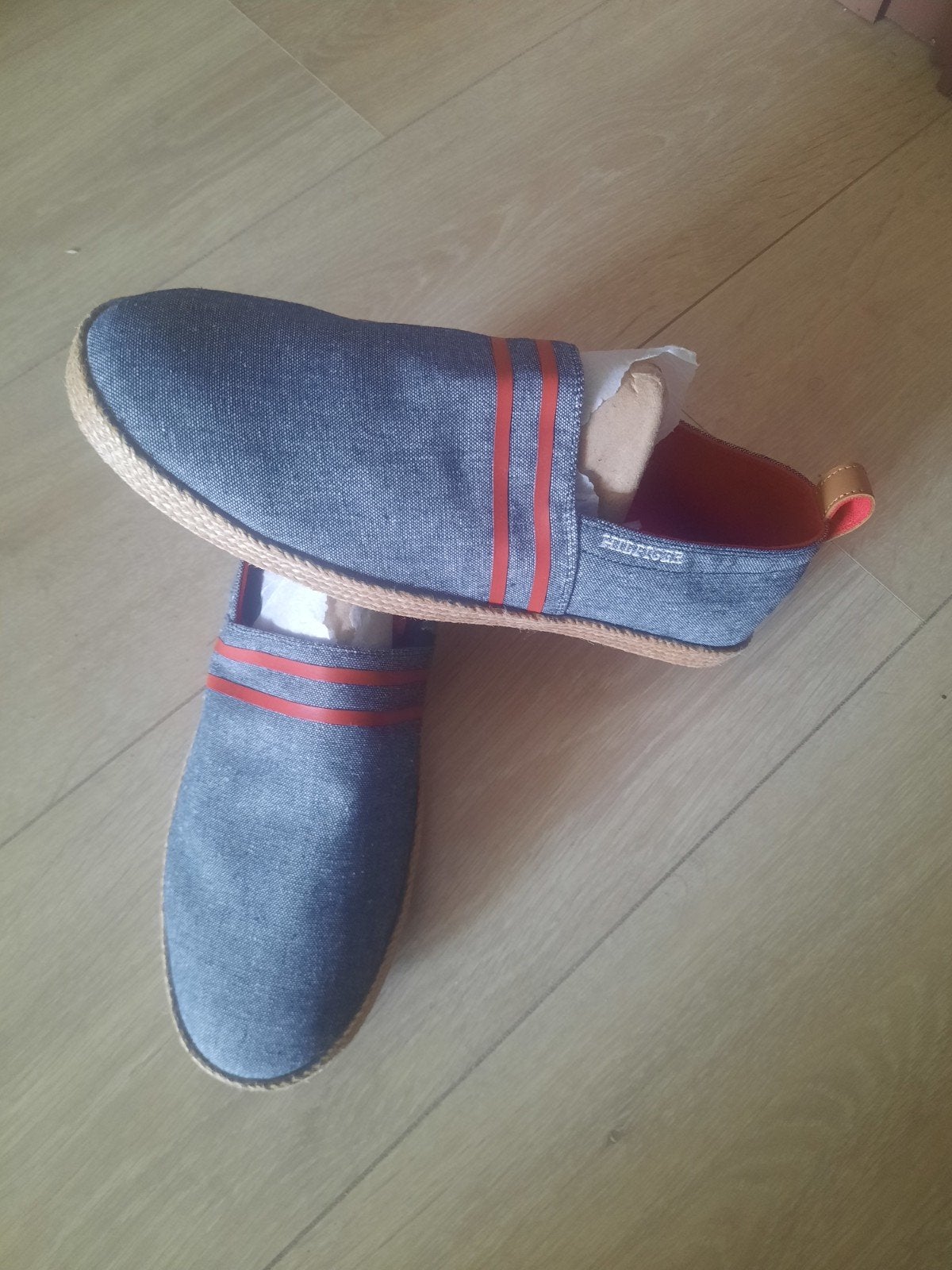 Chaussures bas, Blauw