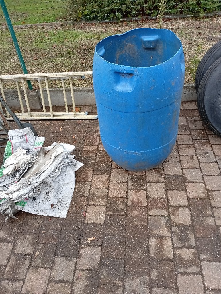 Blauwe regenton 200 l, Tuin en Terras, 150 liter of meer, Ophalen, Gebruikt, Kunststof