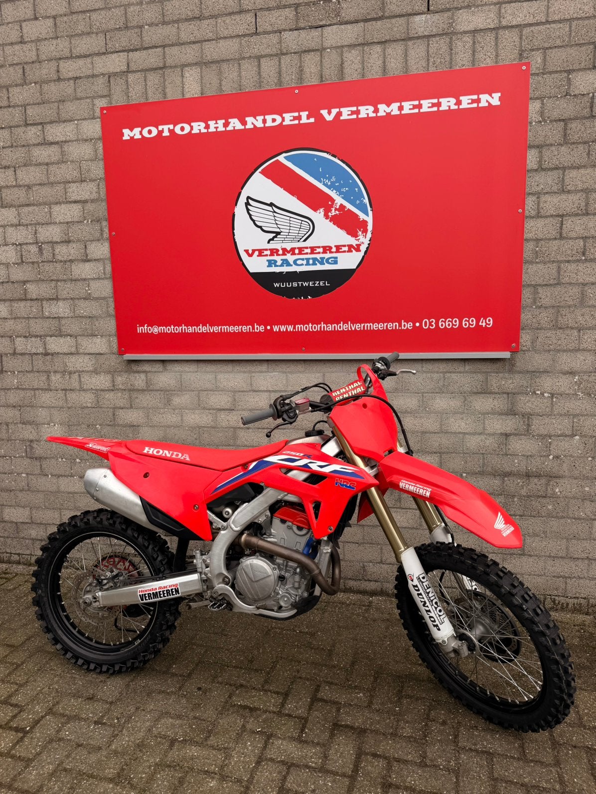 Honda CRF250 2022, Motos, Entreprise