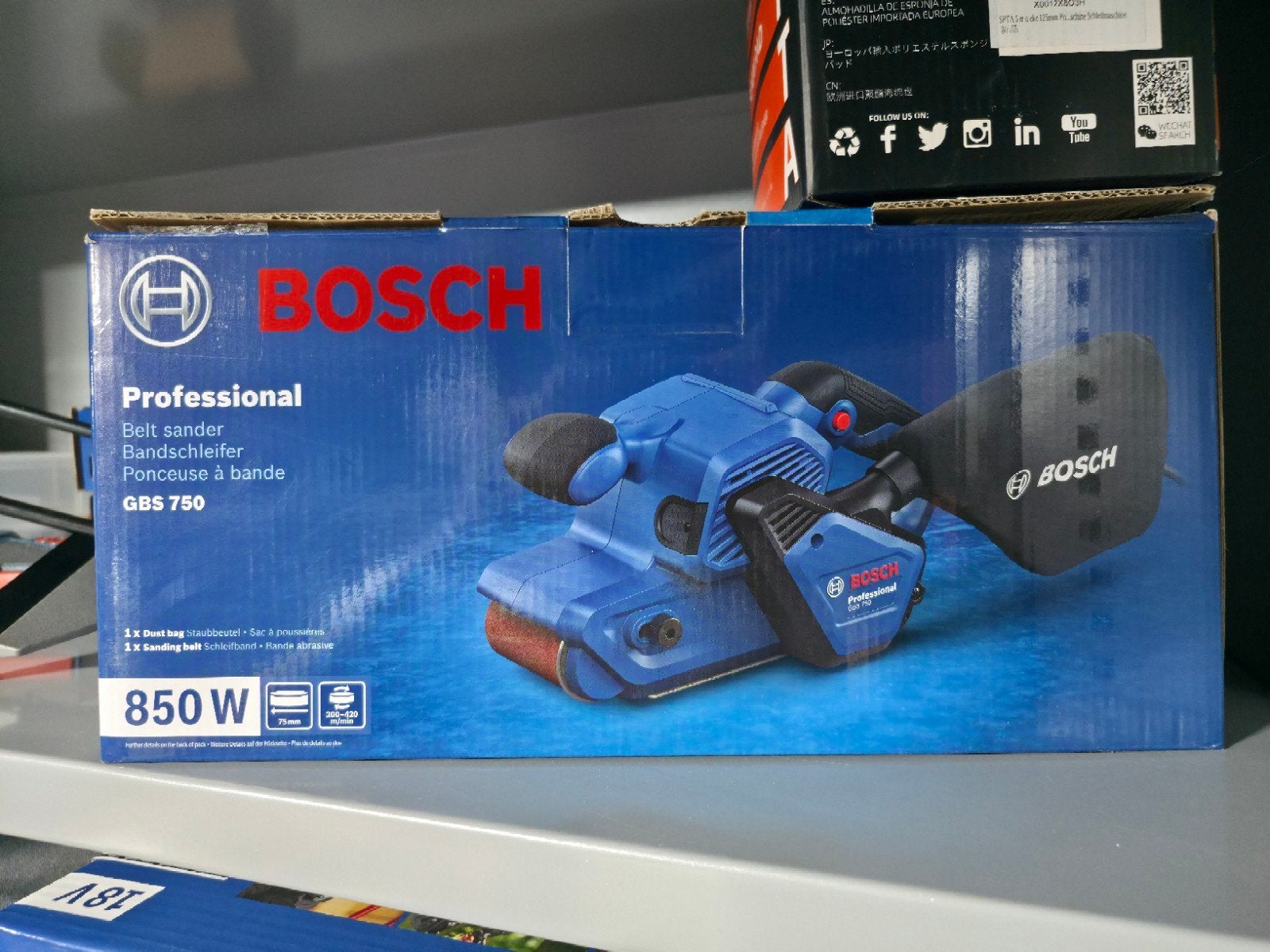 Ponceuse à bande Bosch professionnel filaire 75mm, Bricolage & Construction, Enlèvement, Neuf, 600 à 1200 watts, Ponceuse à bande
