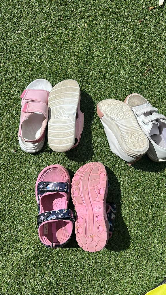 Chaussures Adidas, Sketchers pour fille, Enlèvement, Comme neuf, Fille, Chaussures