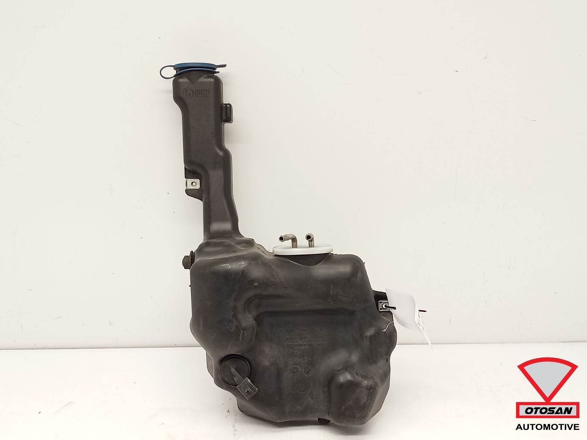 R servoir de liquide de pare-brise Mercedes divers mod les A, Mercedes-Benz AG, Mercedes-Benz, Utilisé, Mercedesstrasse 120
70372  Stuttgart, DE