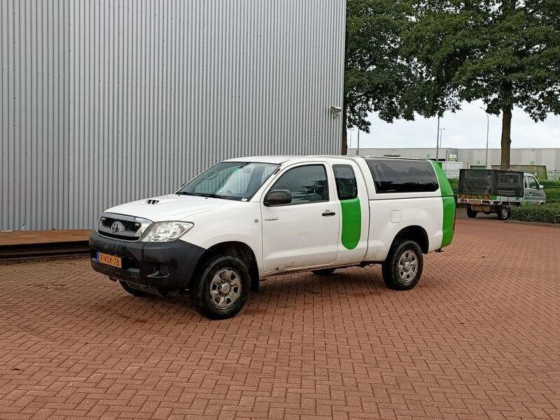 Bedrijfsauto, Toyota, HiLux 2.5 D-4D VX Xtra CAb, 2.5 D-4D V, Autos, Neuf, Achat, Entreprise, 2 places