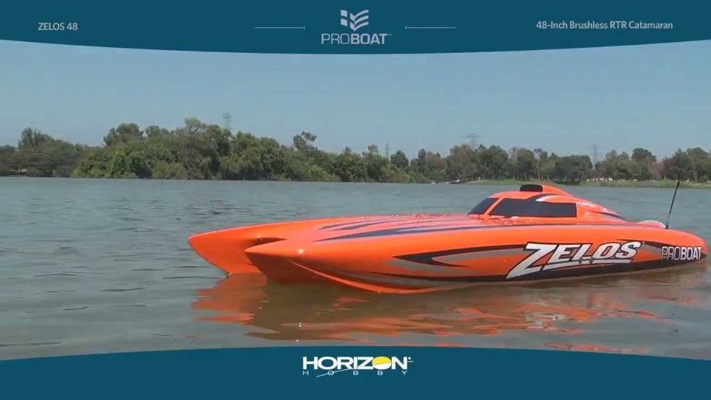 ProBoat Zelos 48 Electric - Catamaran, Hobby & Loisirs créatifs, Modélisme | Bateaux & Navires, Comme neuf, Autres marques, Enlèvement